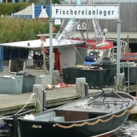 Feriehus Traeumen Unter Reet By Interhome